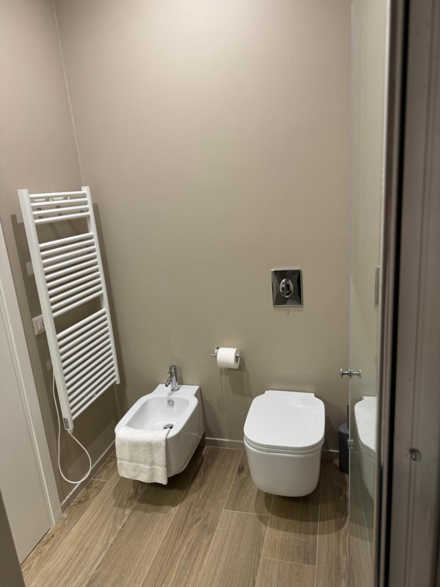 Hotel Dimora Fralu Bari Zewnętrze zdjęcie