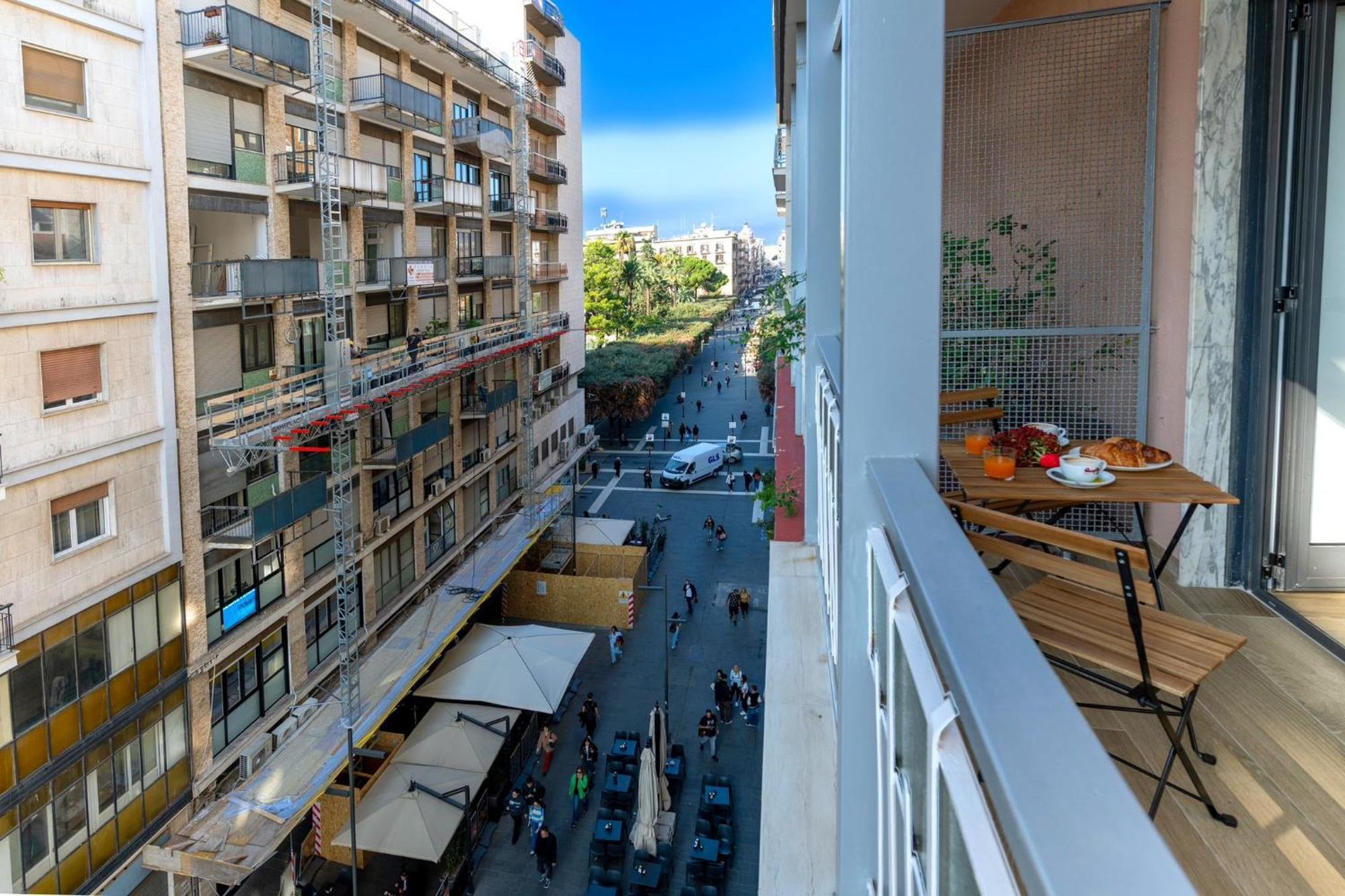 Hotel Dimora Fralu Bari Zewnętrze zdjęcie